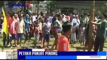 Batang Tidak Kuat, Lomba Panjat Pinang Roboh