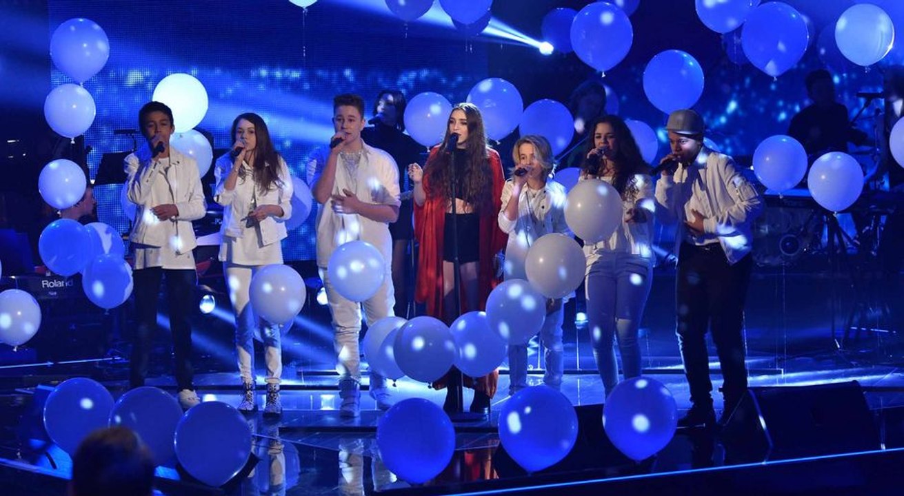 Birdy mit den Finalisten Keeping Your Head Up - The Voice Kids | Blind Auditions | SAT.1