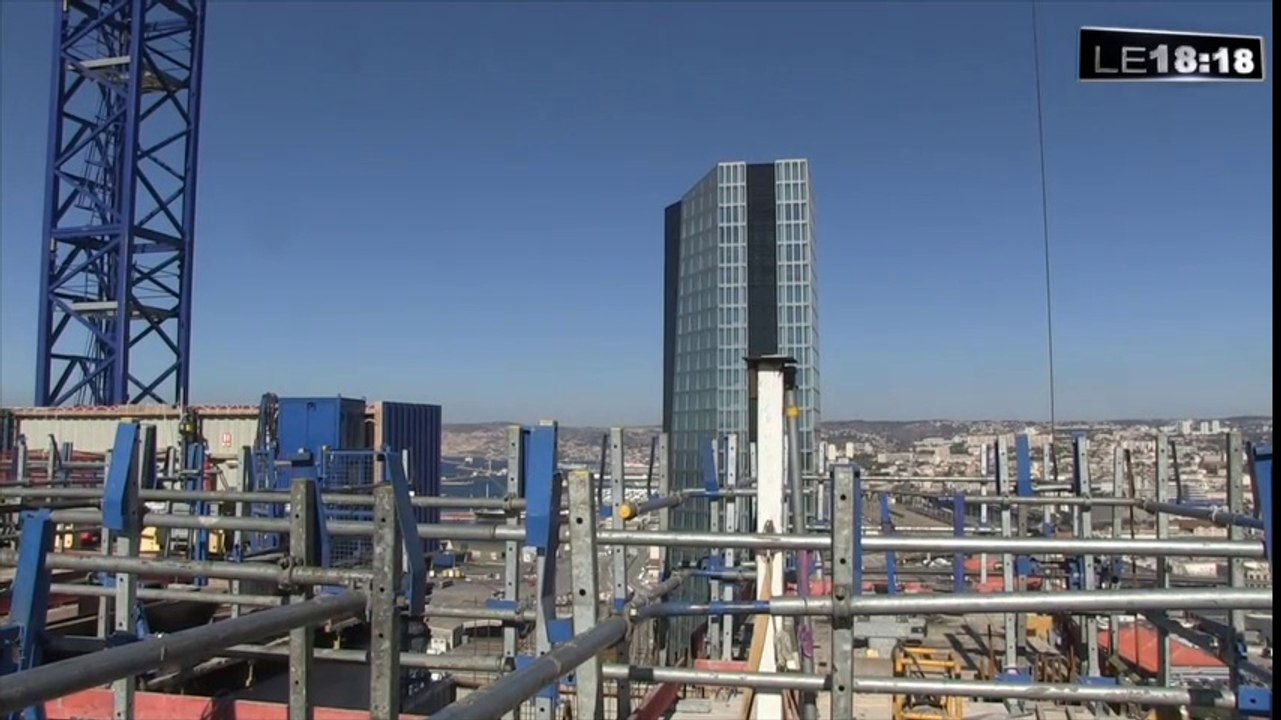 Marseille : le 18:18 vous fait découvrir la vue exceptionnelle depuis le 19e étage de la tour La Marseillaise