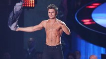 29 Shirtless Pictures of Zac Efron for his 29th Birthday