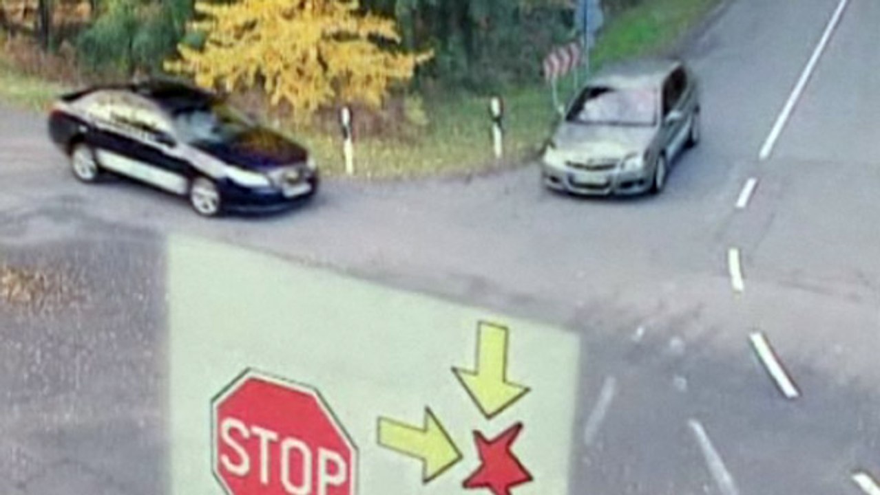 V2V Unfallvermeidung durch WLAN-Kommunikation