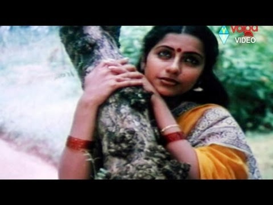 Sirivennela Songs - Vidhata Talapuna - Benarji Suhasini Mun Mun Sen