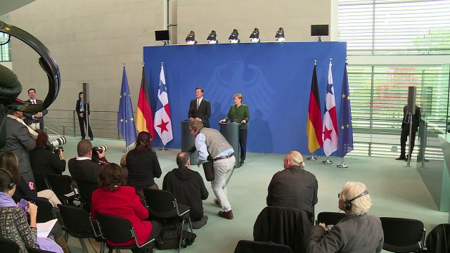 Merkel celebra reacción de Panamá ante escándalo por “Papeles”