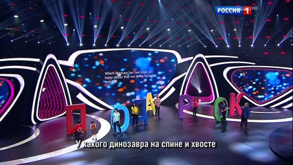 4 yaşındaki Rus Bella 7 farklı dilde konuşabiliyor