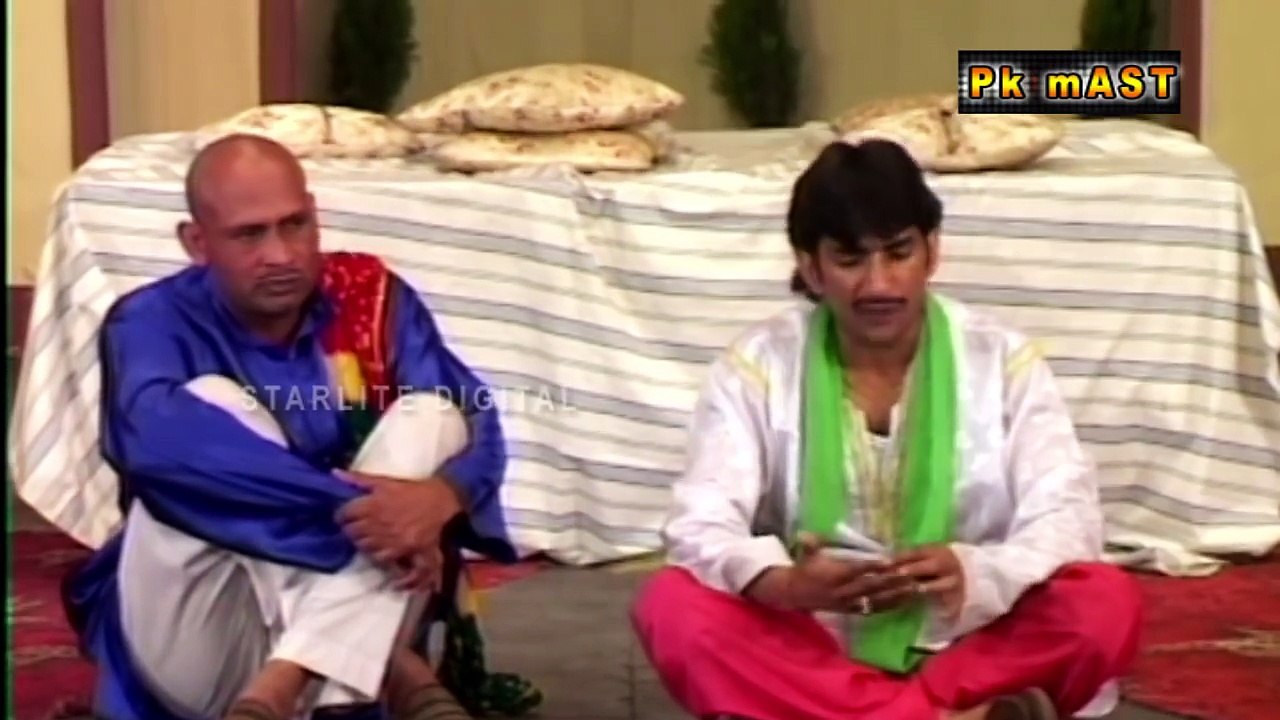 Akram Udass and Sakhawat Naz New Pakistani Stage Drama Full Comedy Clip