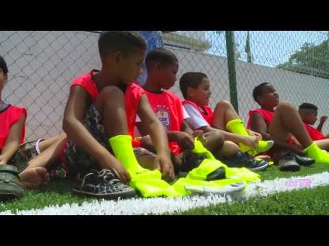 CBF Social promove festival de futebol em Cordovil, zona norte do Rio de Janeiro