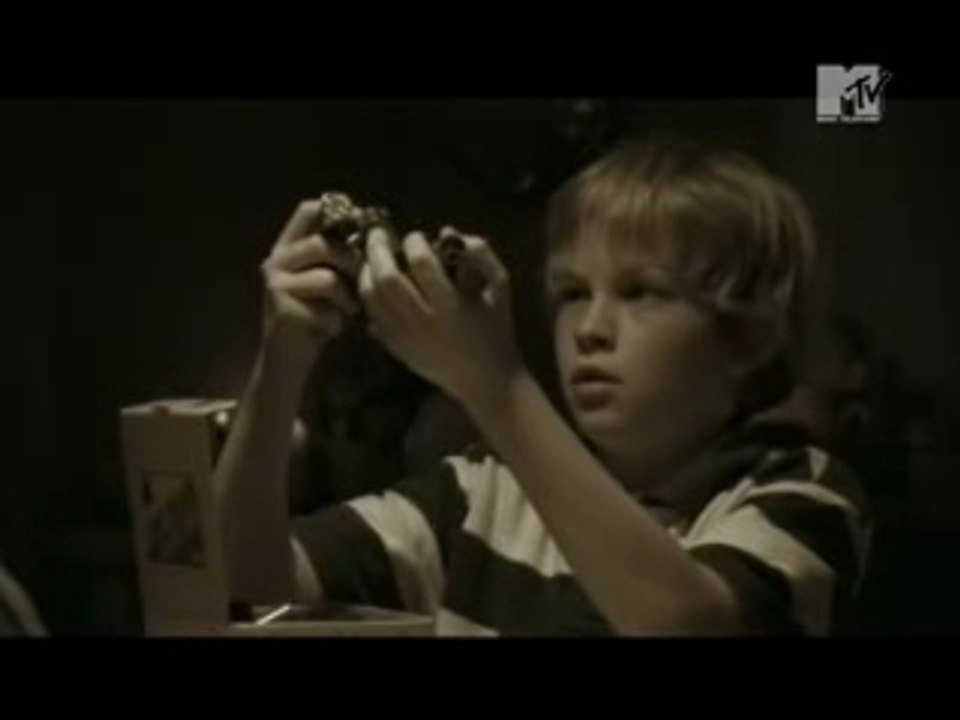 The GazettE - Burial Applicant