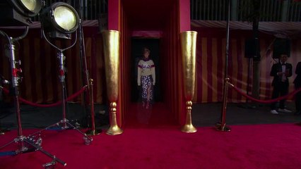 Marc Jacobs Spring / Summer 2016 Women's Runway Show Trailer | Global Fashion News