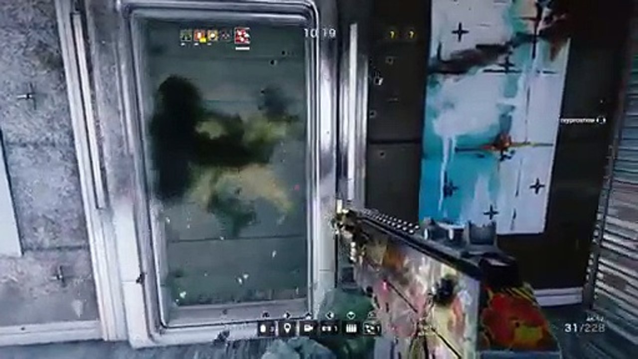 No mic back in fps game (9)