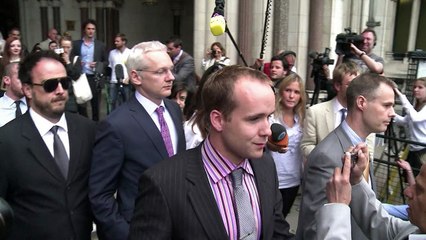 Ecuador limitó internet a Assange por impacto en campaña de EEUU