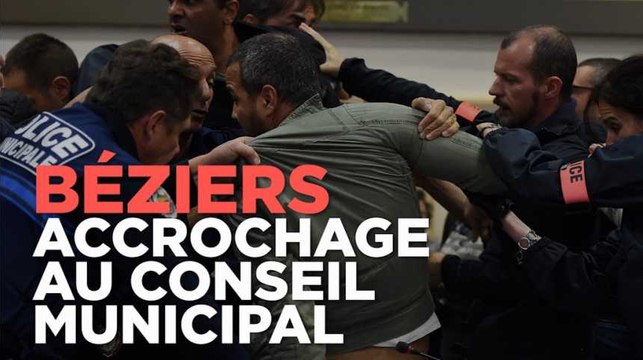 Référendum anti-migrants à Béziers : accrochage au conseil municipal