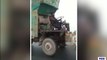 پاکستانی ٹرک انجینئیر کا ٹیلنٹ دیکھ کر آپ بھی داد دینے پر مجبور ہوجائیں گے