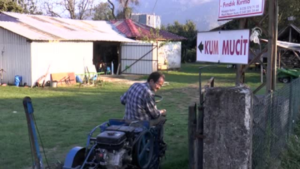 Kum Mucit"In Hayali Guinness'e Girmek - Düzce