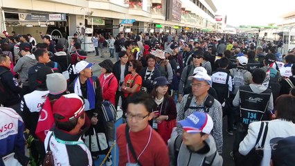 Flashback to Autograph Session