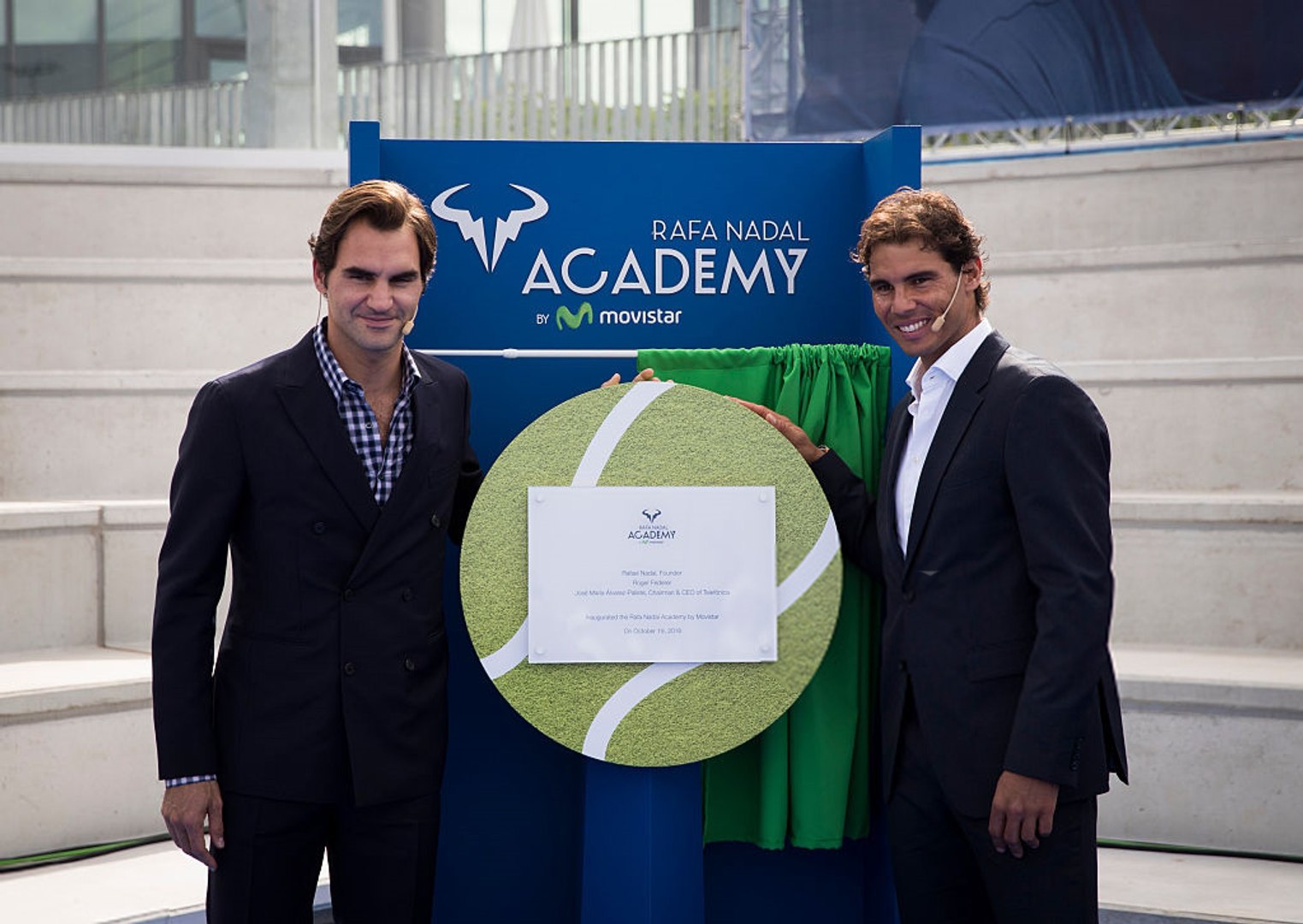 Rafael Nadal and Roger Federer at the Opening Ceremony of Rafa Nadal Academy  in Manacor - video Dailymotion