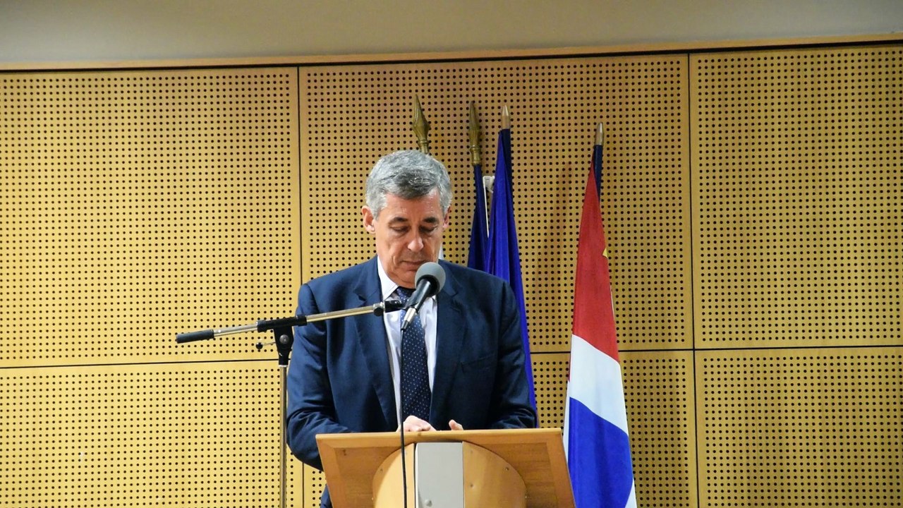 Extrait n°1 conférence d'Henri Guaino à St Malo : "le libéralisme"