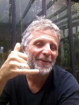 Stéphane Guillon tacle Cyril Hanouna après qu'il ait révélé son salaire dans TPMP