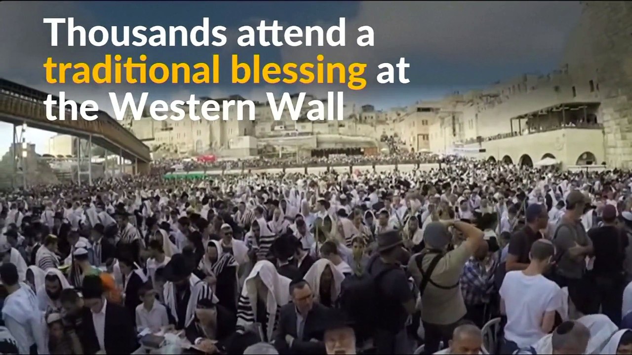 Thousands attend Jewish blessing at Western Wall