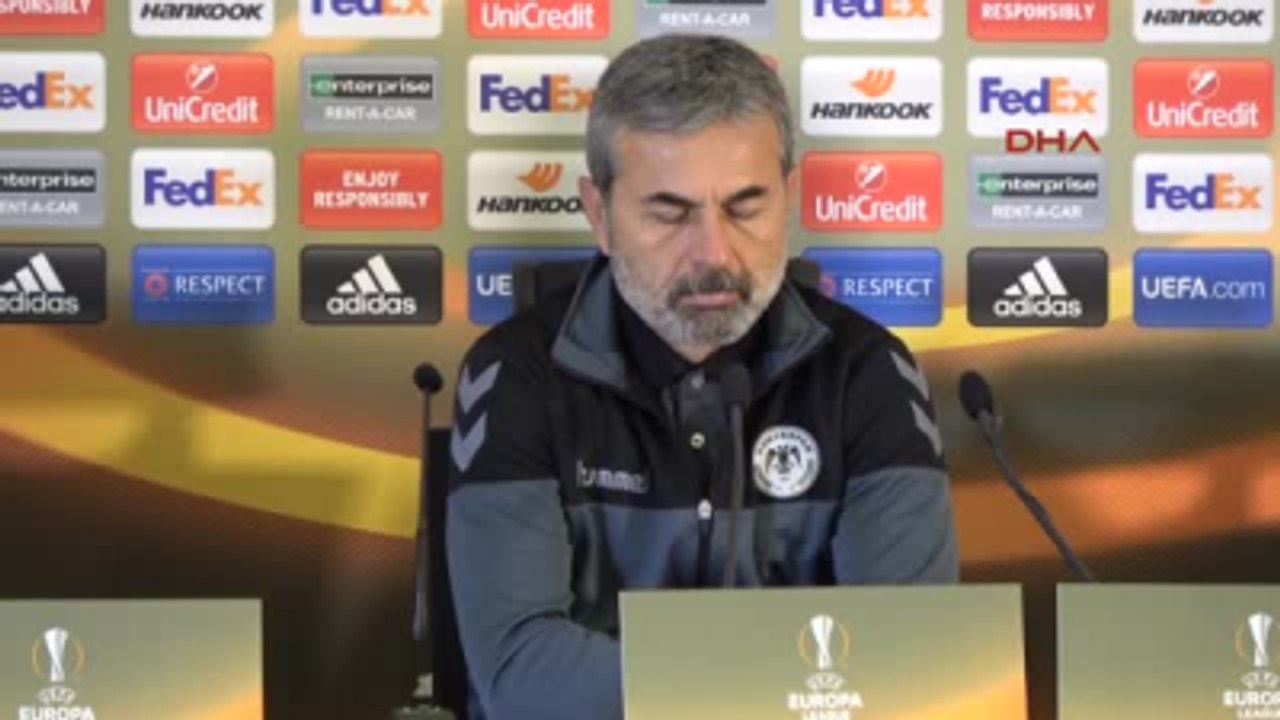 Dha Spor-Atiker Konyaspor'da Teknik Direktör Aykut Kocaman ve Ali Turan Basın Toplantısı Düzenledi