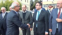 Sinop Kalkınma Bakanı Lütfi Elvan, Sinop'ta Esnafı Ziyaret Edip Sohbet Etti 1-
