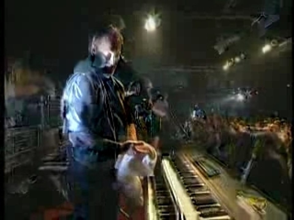 Larry Carton and Steve Lukather "ROOM 335"