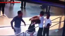 Nam hành khách đánh nữ nhân viên Vietnam Airlines