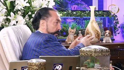 Mayo giyen aynı zamanda namazını da kılar. Aydın gençler bizim anlattığımız gerçek İslam’ı seviyor