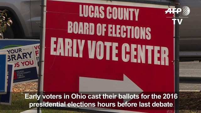 Ohio voters cast early ballots in 2016 election