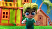 How Elsa Opens Stuff - Play Doh Frozen Elsa Movies - Toy Animated Cartoon Episodes