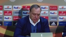 Fenerbahçe'de Teknik Direktör Dirk Advocaat ve Robin Van Persie Basın Toplantısı Düzenlediler 2