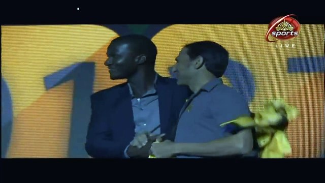 Shahid Afridi Gives Captaincy To Darren Sammy, See Sammy’s Reaction