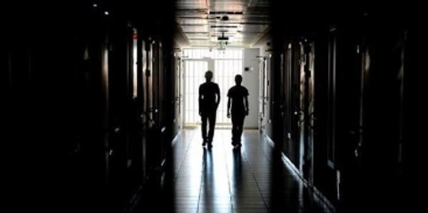 Cezaevi Tecavüzcülerine 11'er Yıl Hapis