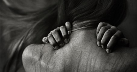 Ayrılmak İsteyen 17 Yaşındaki Sevgiliye Tarlada Tecavüzden 22 Yıl Hapis