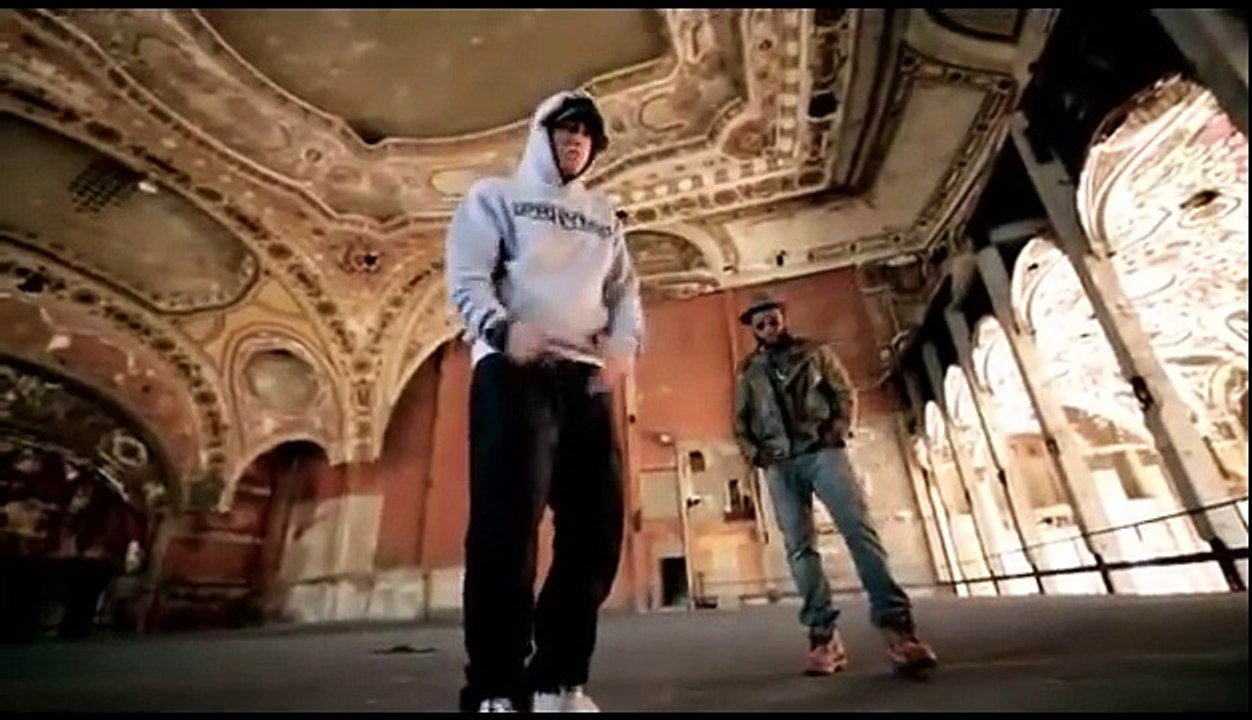 This is why Rappers never mess with Eminem (Eminem Epic Freestyle)