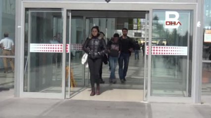 Eskişehir Okul Arkadaşları Onun Öğrenci Olduğuna Inanamıyor-2