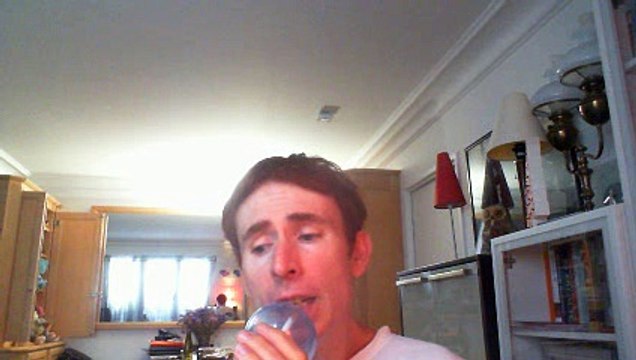 Wiwi égratigne intoxicated de Mika