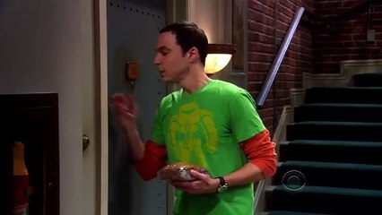 sheldon toque toujours 3 fois aux portes - florilège