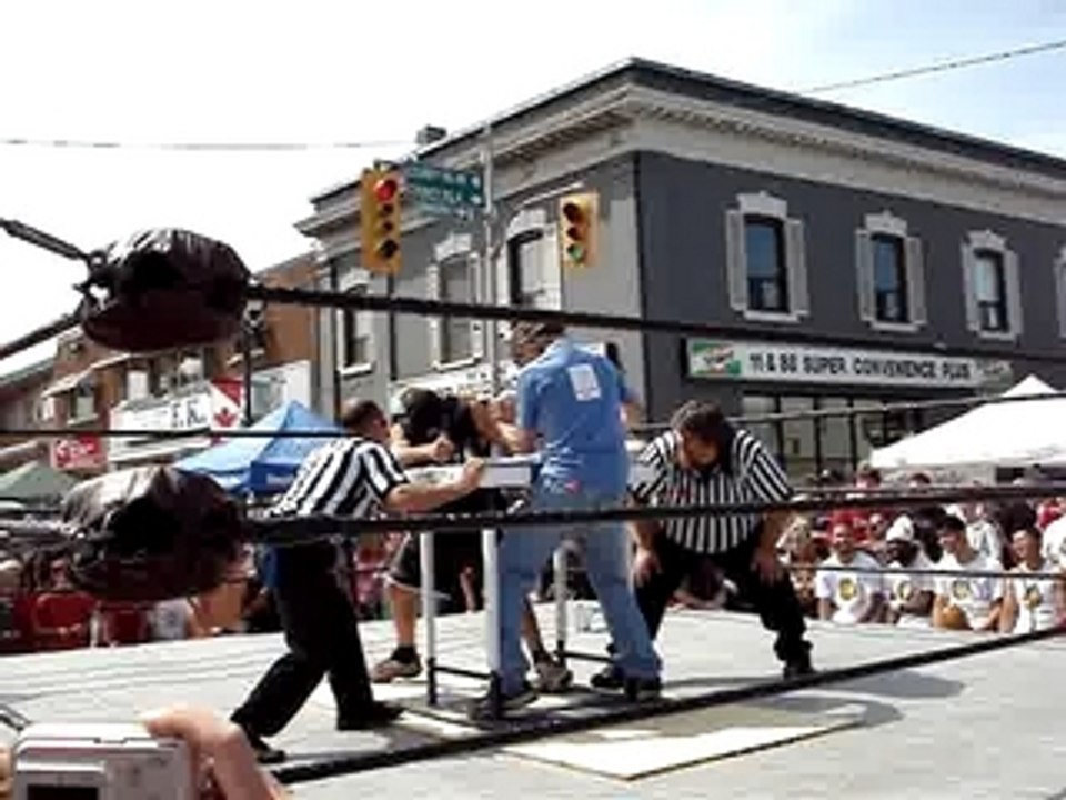 Mike vs Professional Arm Wrestler *Two Thumbs Up*
