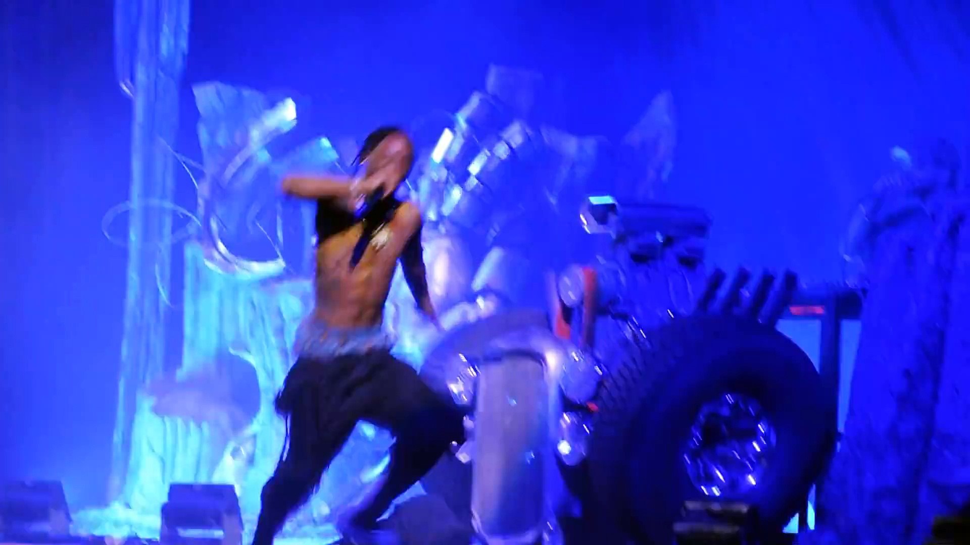 Travis Scott - Antidote Live At Barclays (Rihanna's Anti World Tour) 33016  - Vidéo Dailymotion