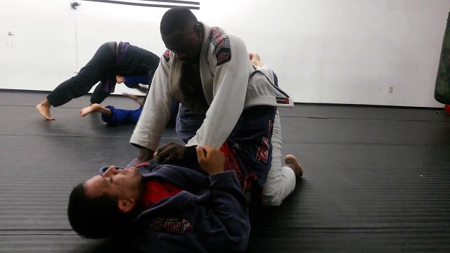 ZION MMa;;;;2016 BJJ BLACK BELT;;;;; ROLLS W TENNIS BALLS MMa;;;;2016