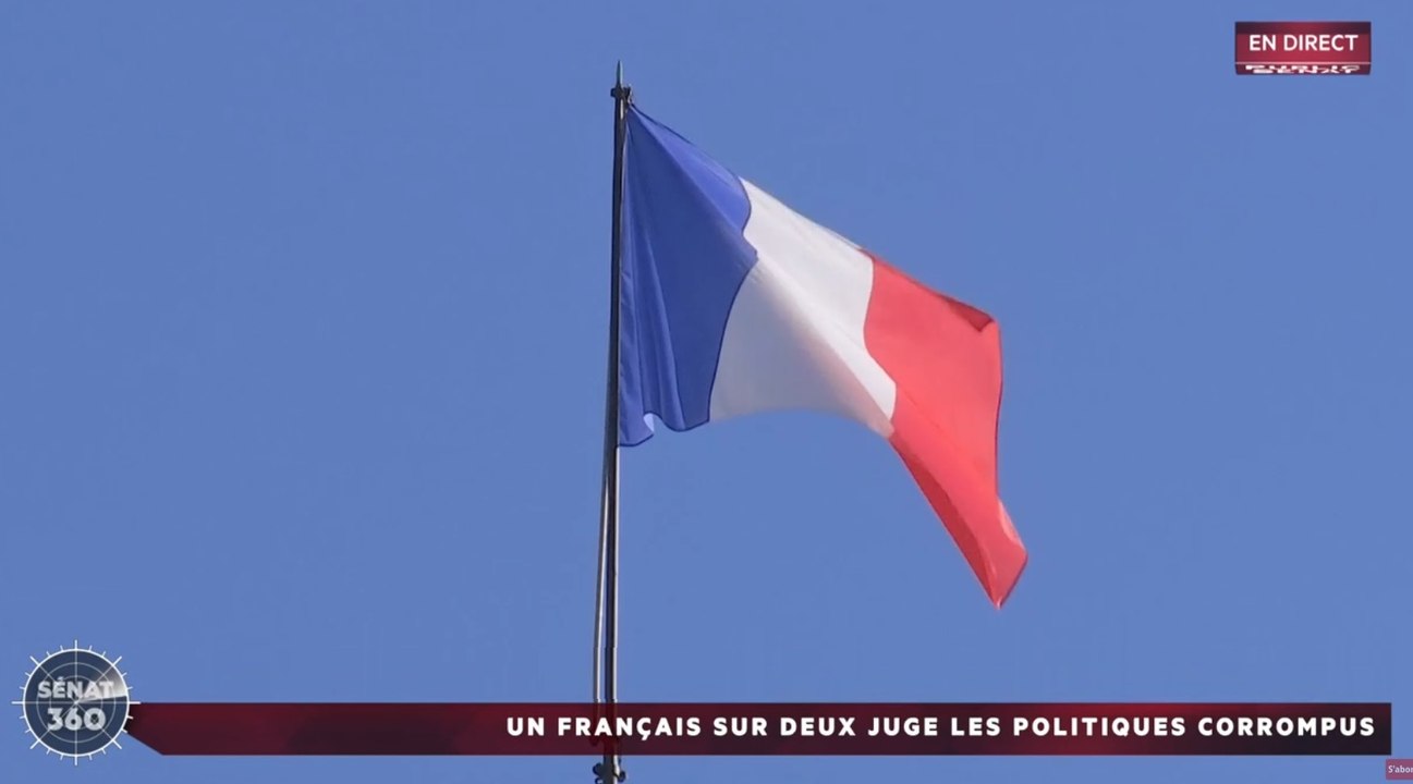Sénat 360 - La mobilisation des policiers ne faiblit pas / Un français sur deux juge les politiques corrompus / Primaire des verts : C. Duflot mise hors jeu (20/10/2016)
