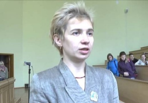 «Лучше в рот у Моторолы брать», — стихи «элэнэровской» поэтессы