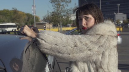 Watch Musician/Comedian Emily Panic Get Fans Hyped for Beyoncé Concert