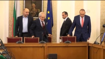 Bulgaristan'da Cumhurbaşkanlığı Seçimine Doğru