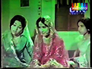 Ghoonghat Teray Mukh Say - Angaray - From DvD Mala Begum Vol. 1