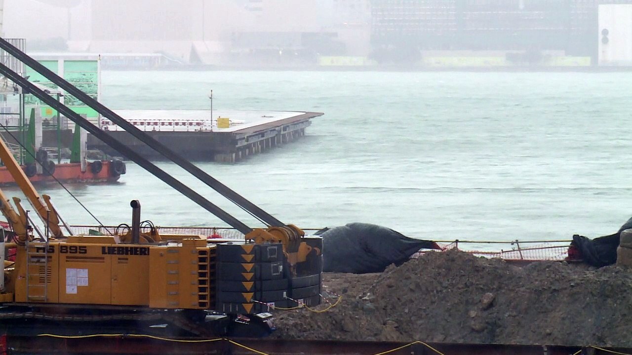 Typhoon Haima batters Hong Kong as city in lock...