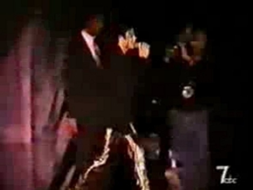Off the wall (Live)