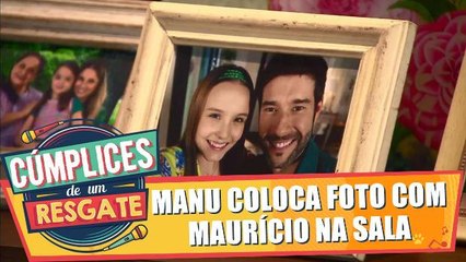 Manu coloca foto com Maurício na sala!