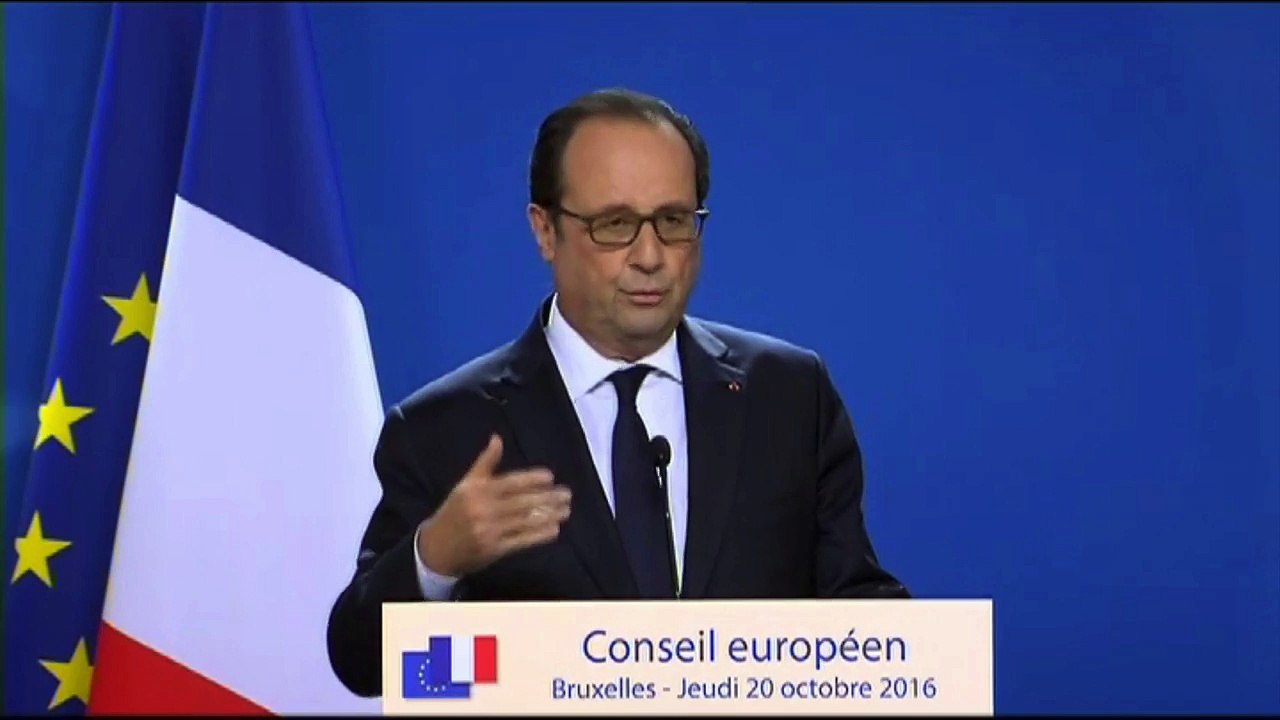 Hollande après la polémique sur ses confidences : "Ce qui compte, c'est ce que j'ai fait"