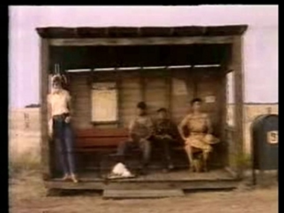 Levis jeans advertisement featuring julian mcmahon